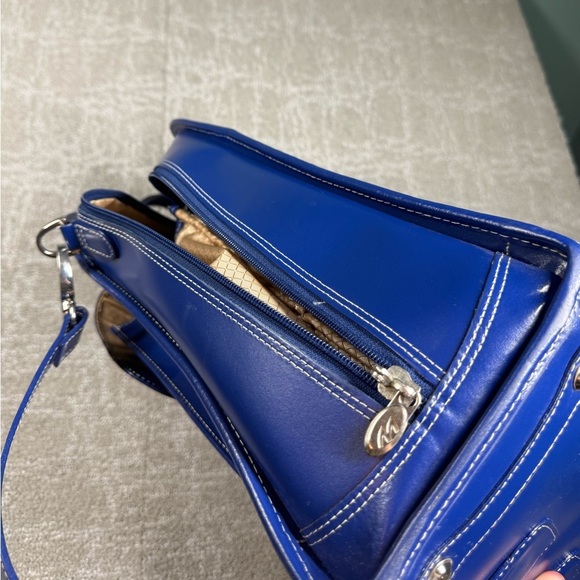 McKlein USA La Grande LEather Vertical Laptop Briefcase Blue Bag - Picture 13 of 13